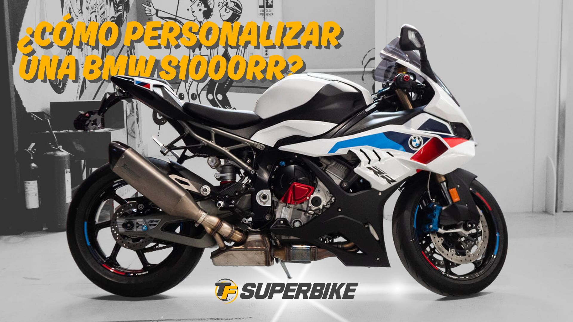 ¿Cómo personalizar una BMW S1000RR?