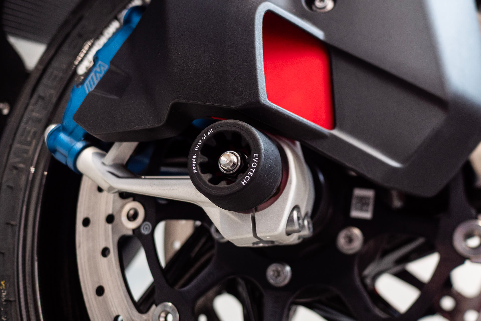 ¿Cómo personalizar una BMW S1000RR?