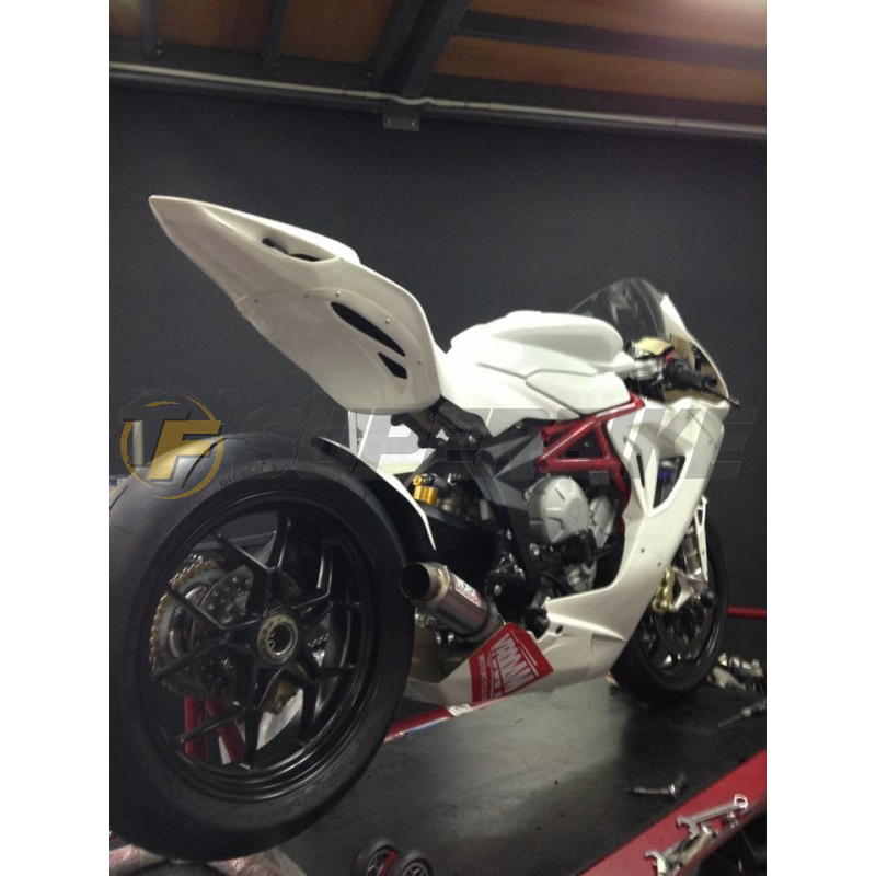 Guardabarros trasero fibra vidrio MV Agusta Brutale 600 / Brutale 800 2012-2016