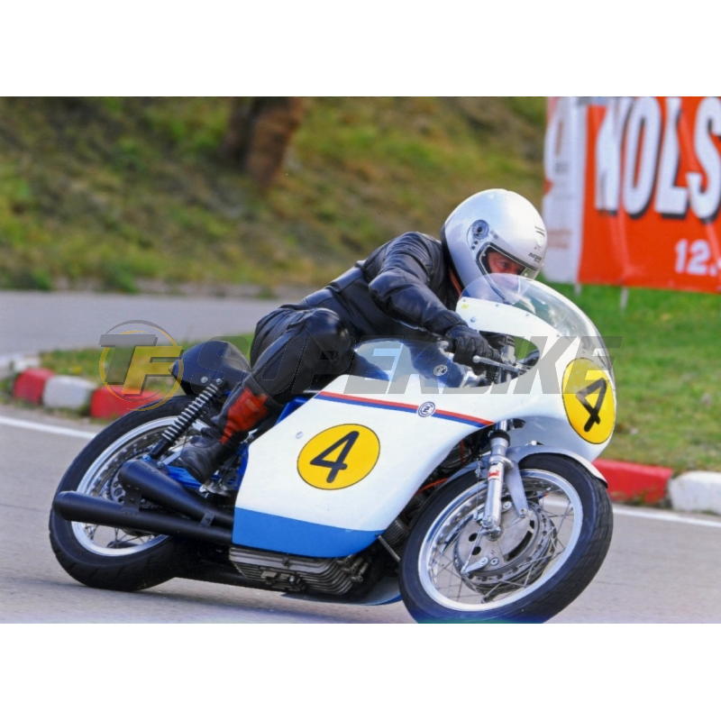 Guardabarros delantero fibra vidrio CZ 320 / 350 / 500 / OHC 1964-