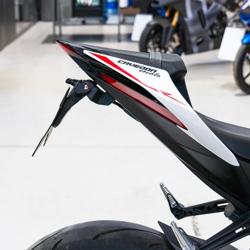 Porta matrícula Zontes 703 RR