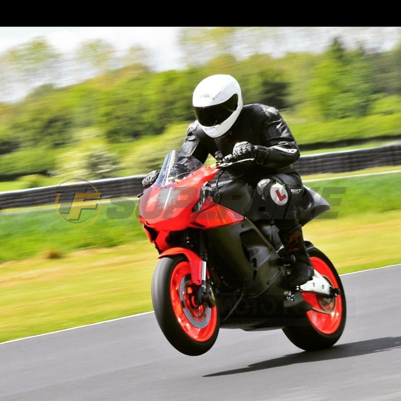 Guardabarros delantero fibra Aprilia Tuono 1000 R 2003-2005