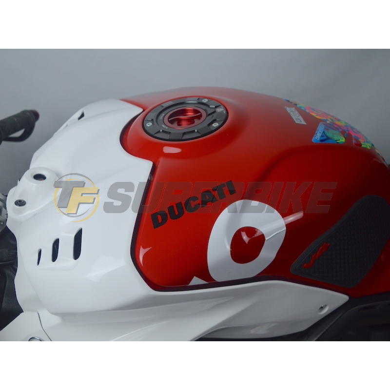 Carenado frontal con cubre depósito Ducati Panigale V4 / V4S / V4R 2023-2024. Quilla escape Akrapovic