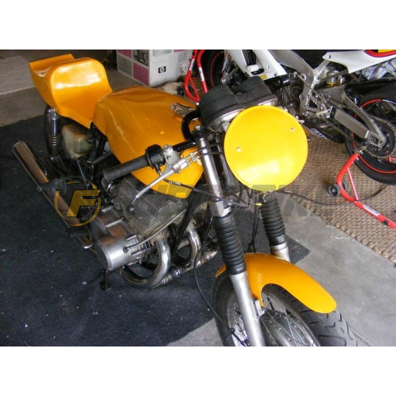 Guardabarros delantero universal / CZ 250 - 350 cc rueda 19"