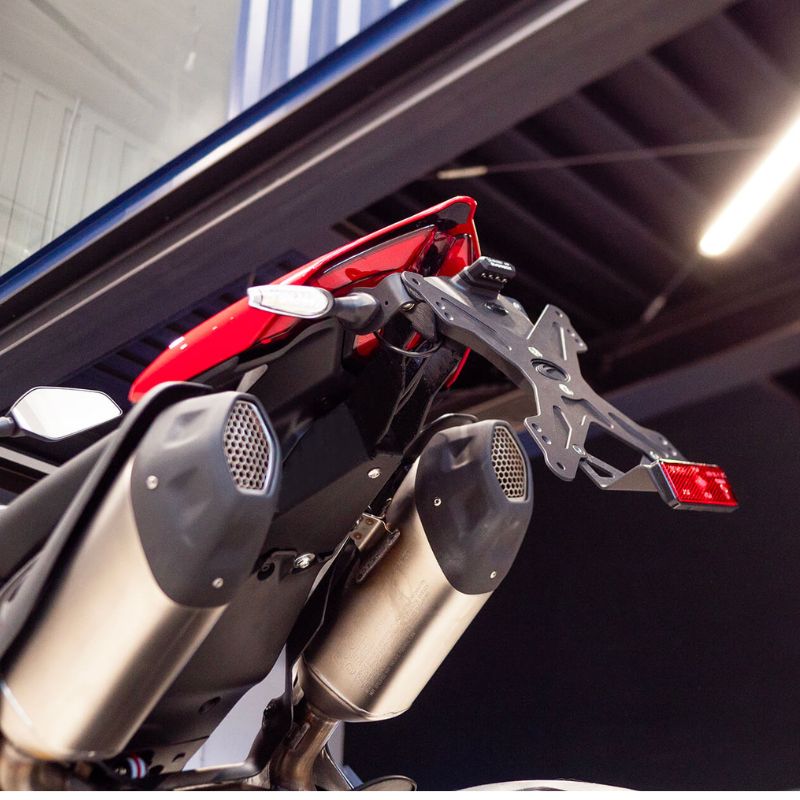 Porta matrícula Ducati Hypermotard V2 2026