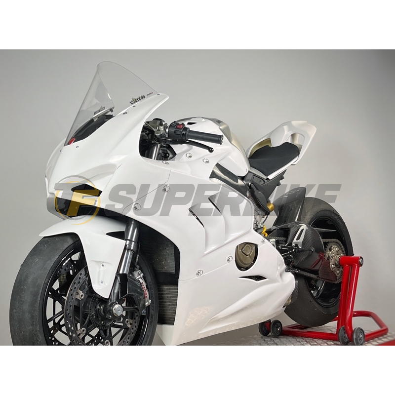 Carenado de fibra Ducati Panigale V4 / V4S / V4R 2018-2022 escape racing y frontal sin soporte alas