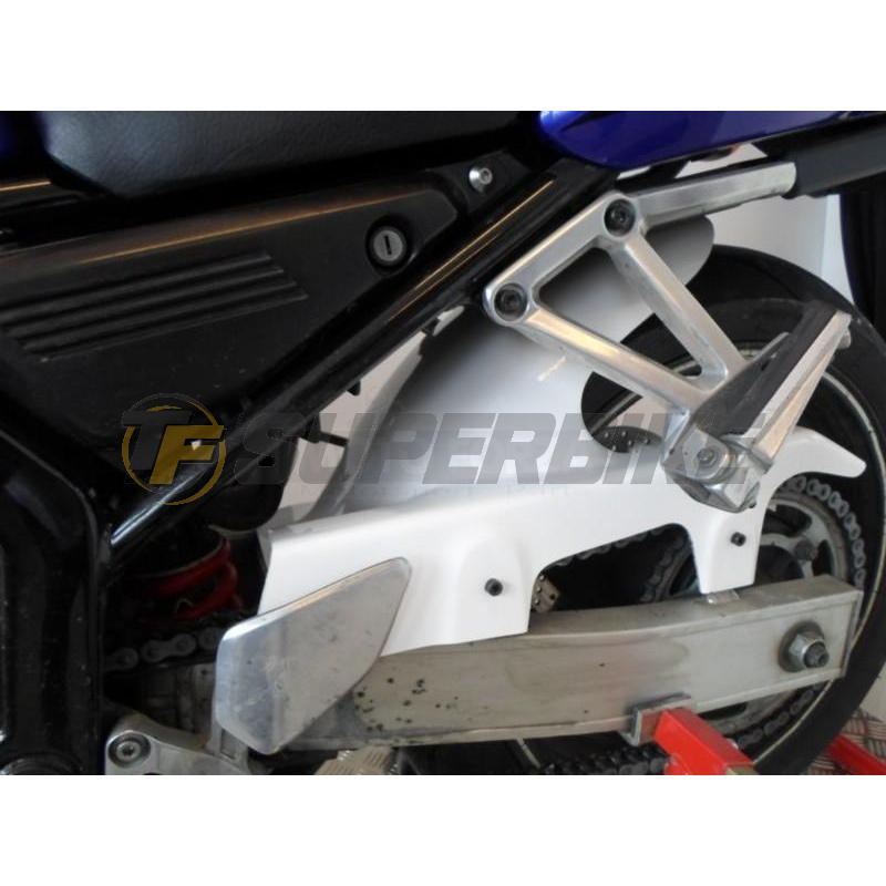 Guardabarros trasero fibra vidrio Yamaha FZS 600 2002-2003 / FZS 1000 2005-