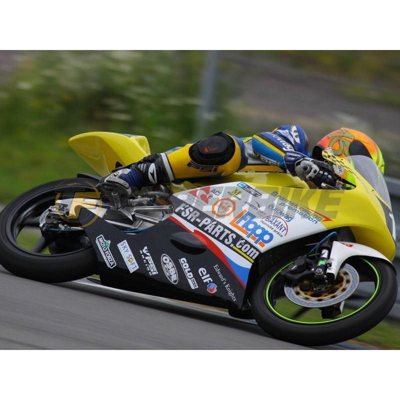 Carenado de fibra Honda RS 125 2004-2010 / RS 125R NX4