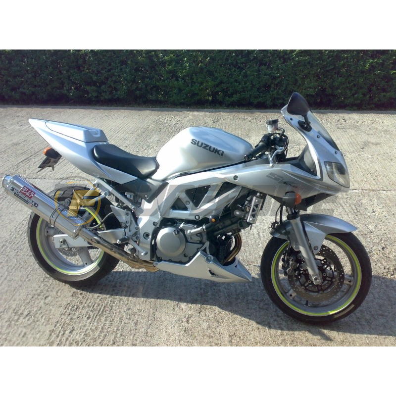 Guardabarros delantero fibra vidrio Suzuki SV 650 N/S / SV 1000