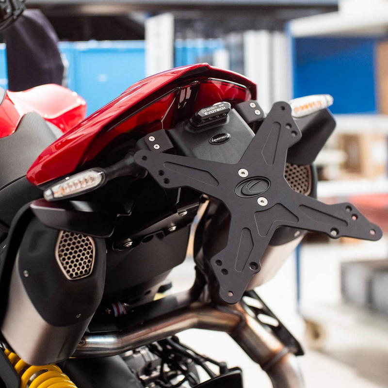 Porta matrícula Ducati Hypermotard V2 2026