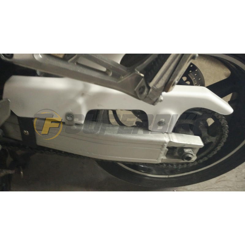 Guardabarros trasero fibra vidrio Yamaha FZS 600 2002-2003 / FZS 1000 2005-