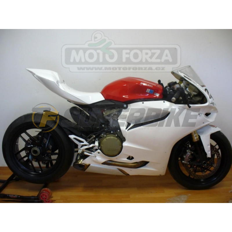 Carenado de fibra Ducati Panigale 899 / 1199 colín racing