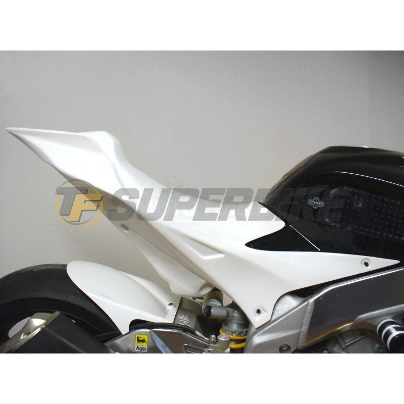 Guardabarros trasero fibra vidrio Aprilia RSV4 2009-2020 / Tuono V4 2011-2020