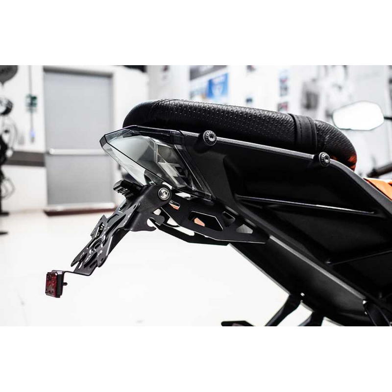 Porta matrícula KTM Duke 125 / Duke 390 2024-