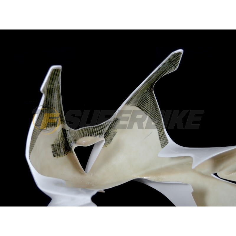 Carenado de fibra Triumph Daytona 675 2013-2017 quilla escape original