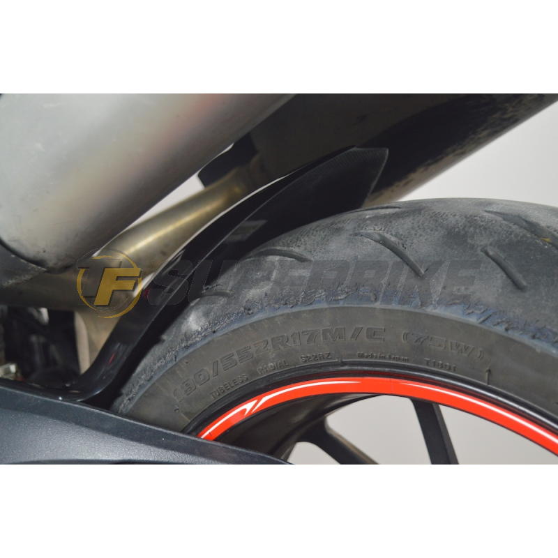 Guardabarros trasero fibra vidrio Triumph Speed Triple 1050 2011-2015