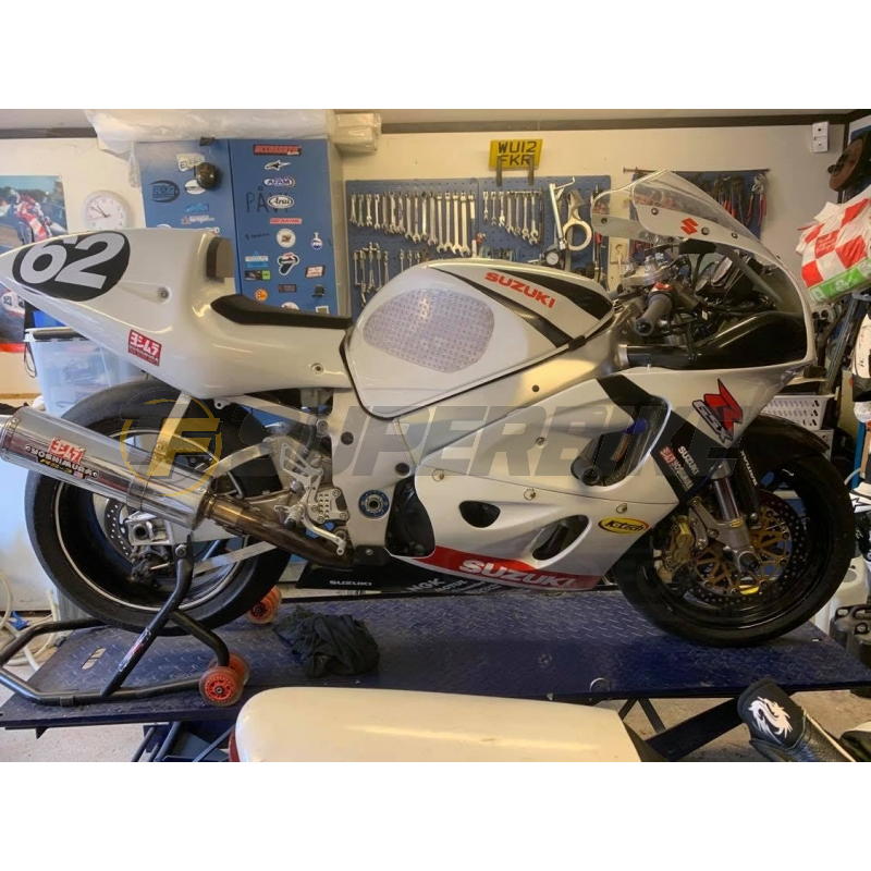 Carenado de fibra Suzuki GSX-R 600 1997-2000 / GSX-R 750 1996-1999 colín racing