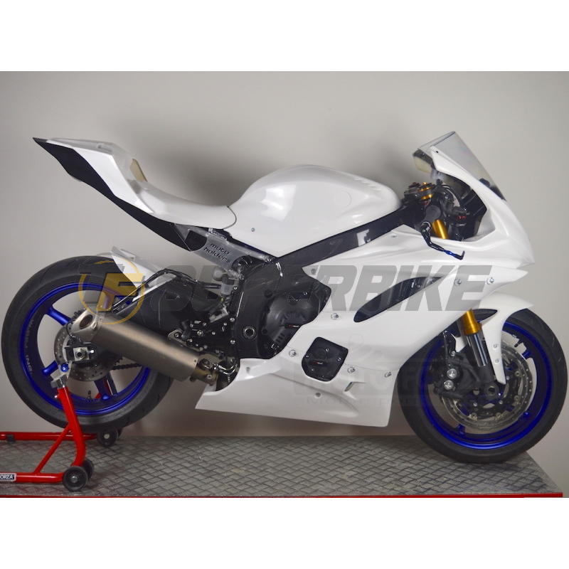 Carenado de fibra Yamaha R6 2017-2025 paso rueda negro