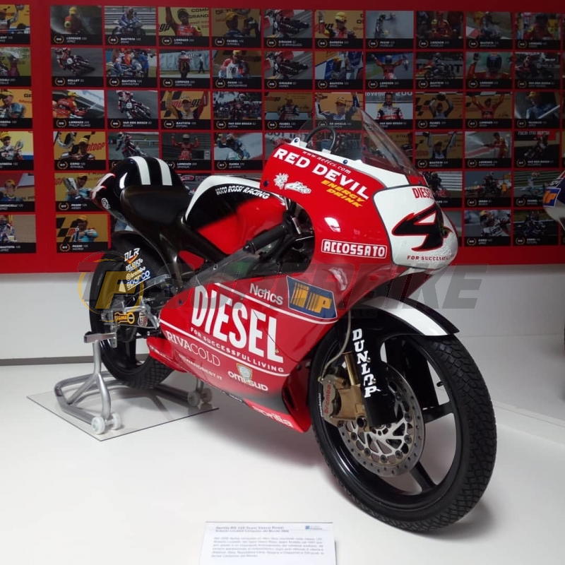 Carenado de fibra Aprilia RS 125 R GP 2000 Locatelli