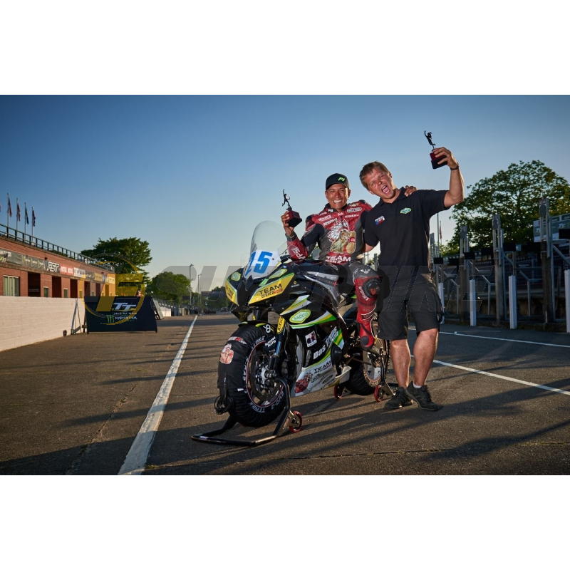 Carenado de fibra Yamaha R6 2008-2016 5 piezas colín racing