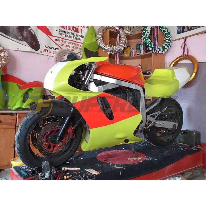 Carenado de fibra Suzuki GSX-R 750 1992-1995