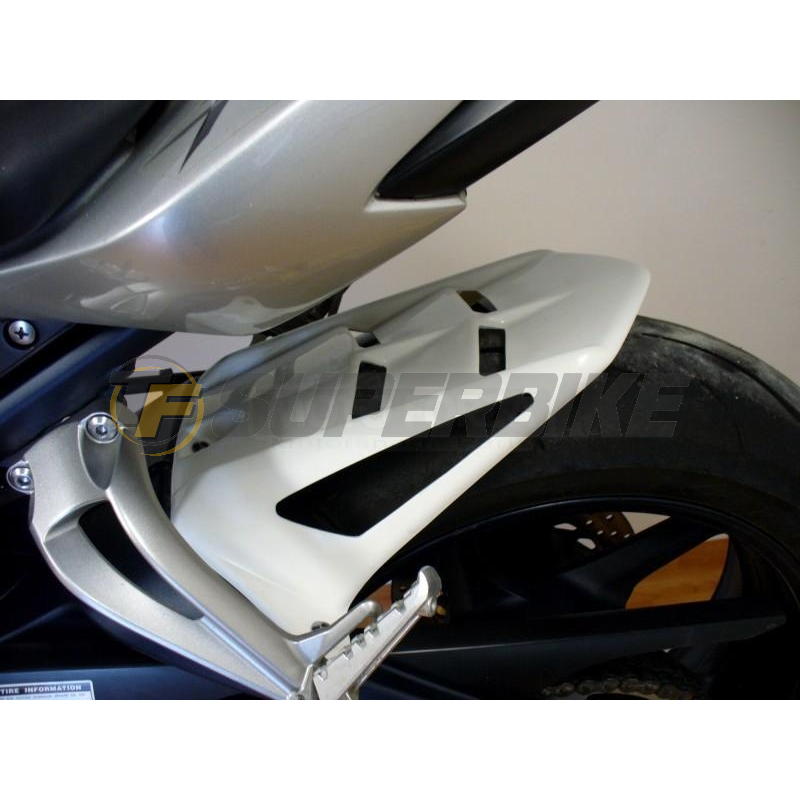 Guardabarros trasero v2 fibra vidrio Yamaha FZ1 / FZ8 / Fazer 1000 2006-2016